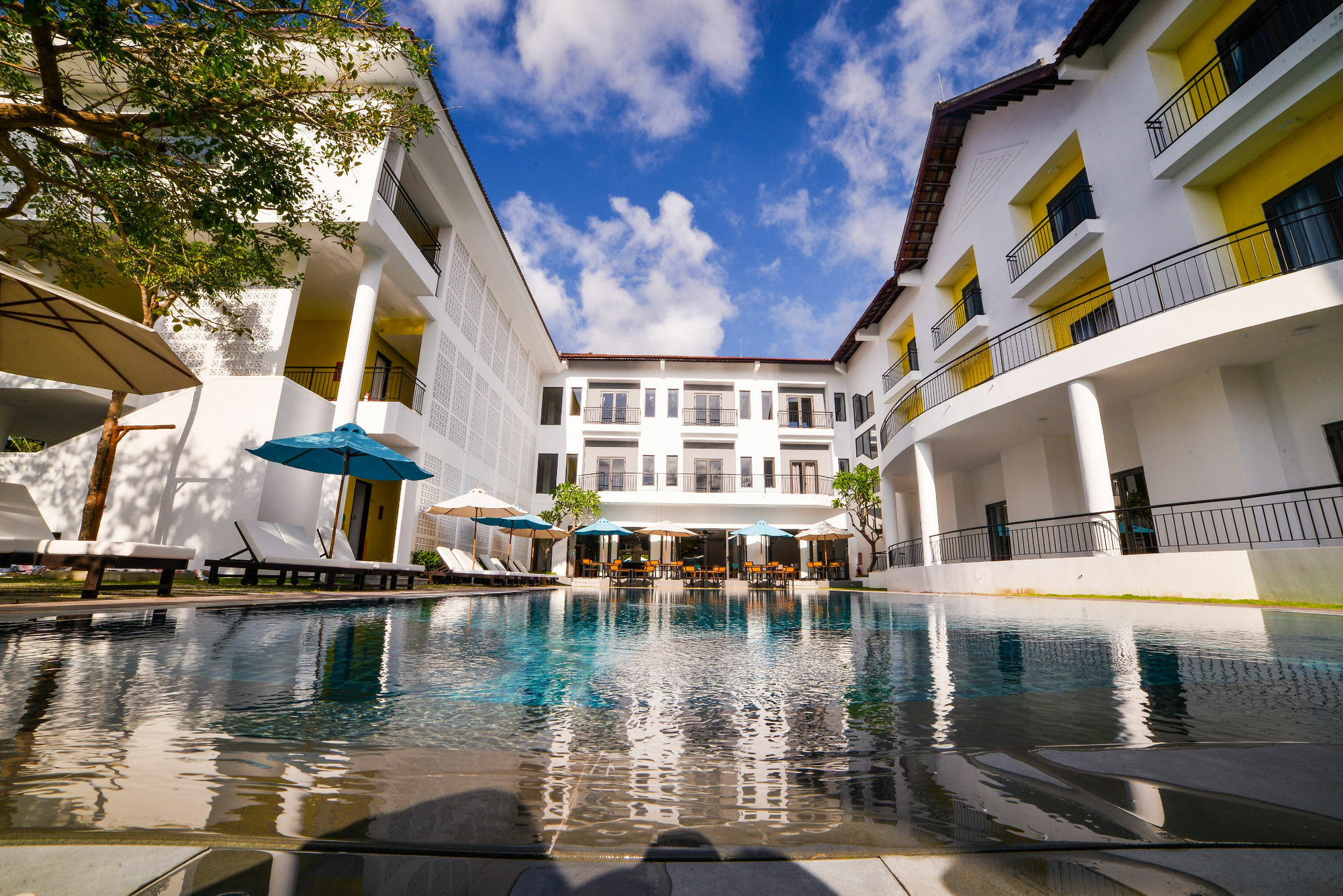 Emm Hotel Hoi An Exteriör bild
